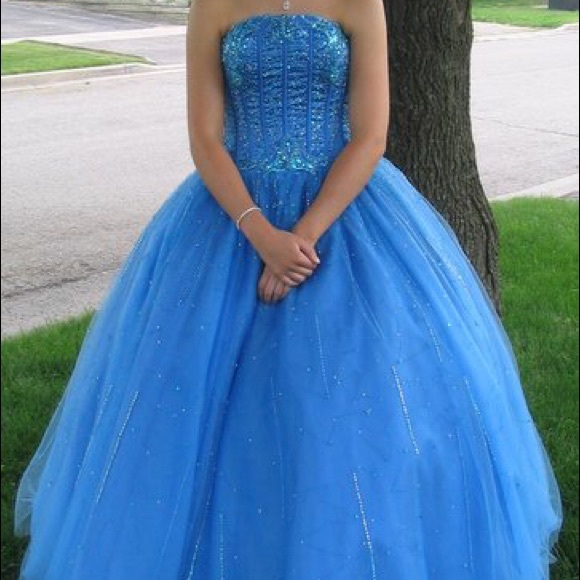 BLUE PROM DRESS - Picture 1 of 5